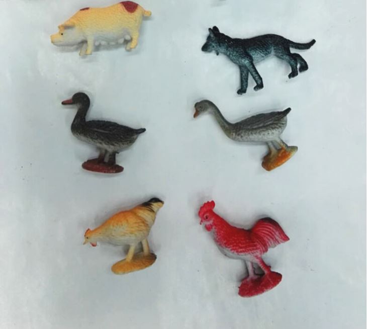 Funny Farm Playset Kid Small Plastic Animals Capsule Toy 10
