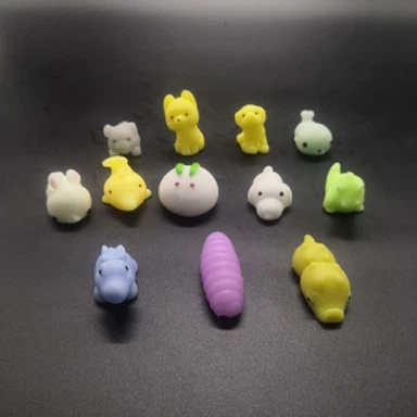 प्यारा शीतल स्क्विशी Mochi पशु खिलौना